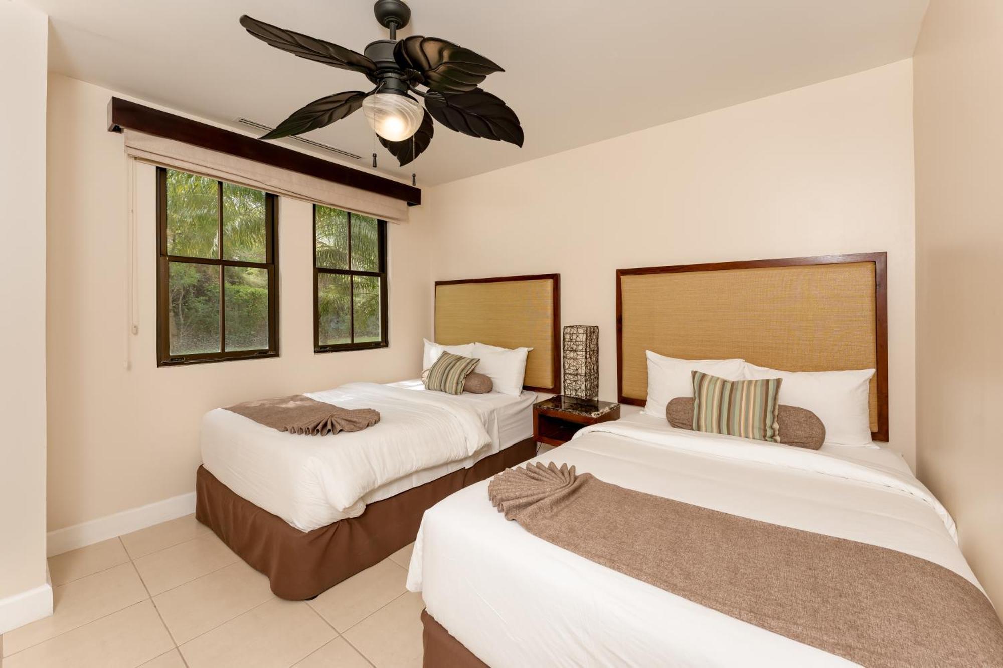 Coco Breeze Pacific Apartment Exterior foto