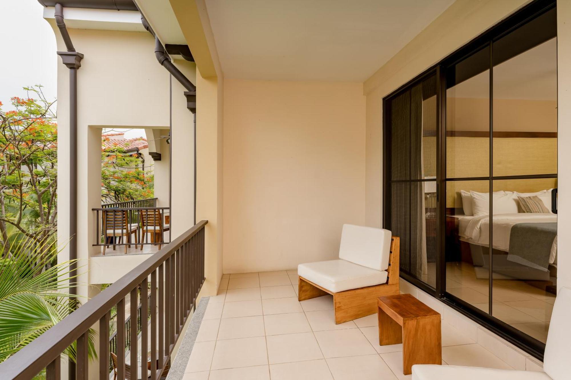 Coco Breeze Pacific Apartment Exterior foto