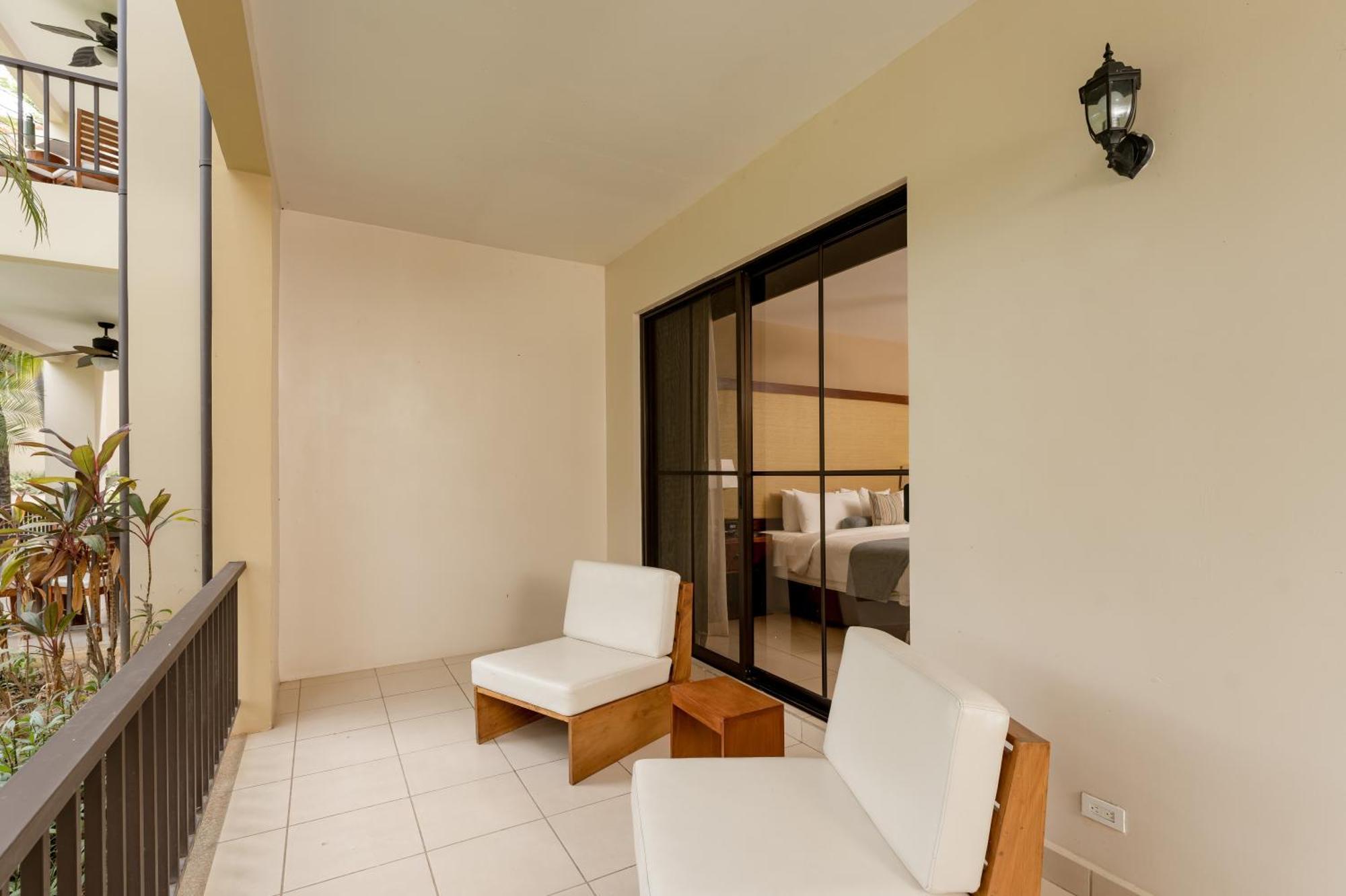Coco Breeze Pacific Apartment Exterior foto