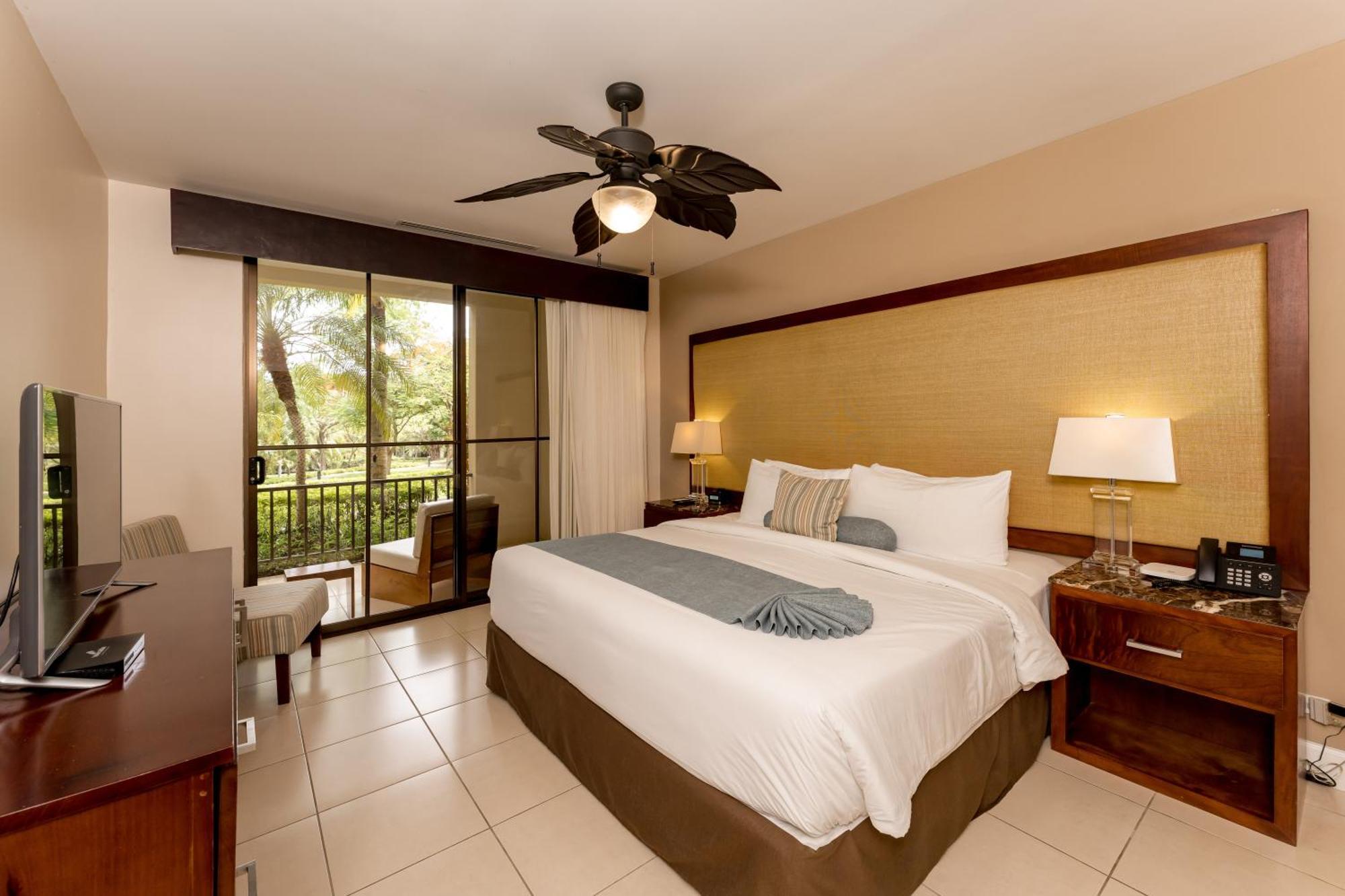 Coco Breeze Pacific Apartment Exterior foto